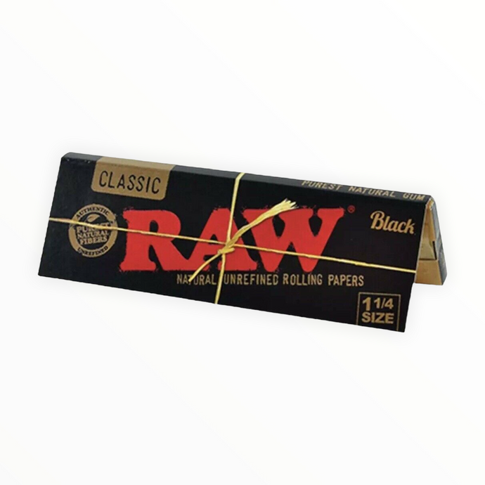 RAW Black Classic   1¼   دفتر ورق راو كلاسيك الأسود